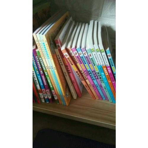 笨狼的故事（全10冊·禮品盒裝）