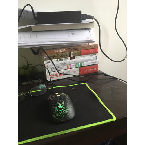 致命的謊言：揭開經濟世界的真相